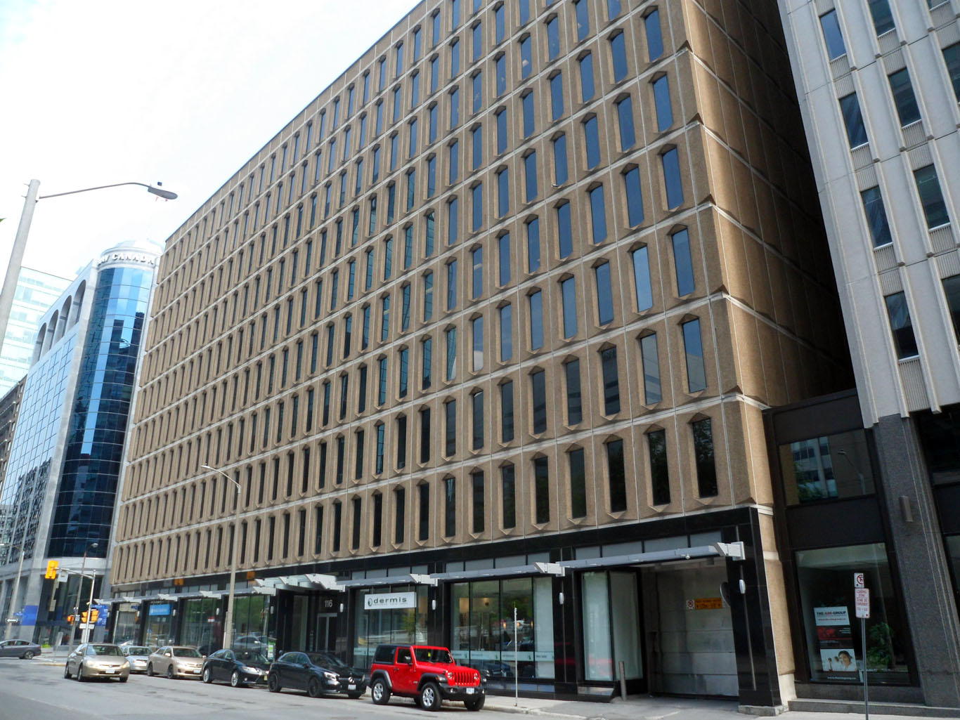 Regus - 116 Albert (2-3)